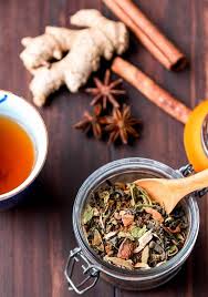 The Aux Epices Maison Recettes Pour Etre Au Top De Votre Forme Cet Hiver Comment Faire Du The The Aromatise Recette