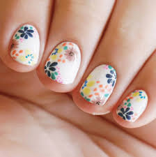 Muchas de las manicuras más originales forman. Unas Decoradas Con Flores 75 Disenos Paso A Paso 2017