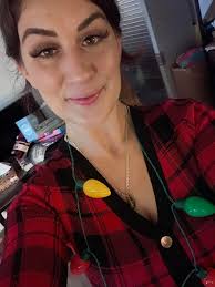 Being sober for 6 years doesn't even feel real . That first year just flew  by and now I'm at 6!! I never thought I'd get out of that cycle . I