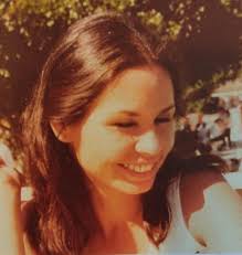 Glenda Bollinger Bragg (would have been class of 68 I believe) passed away 