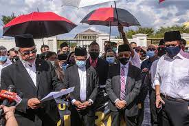 Astro awani by astro awani. Dr Mahathir Emergency Secured Illegally The True Net