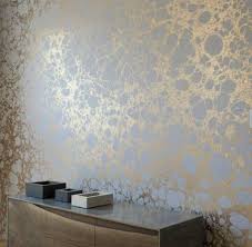 Duvarlar için boya dışında duvar kağıdı da kullanabilirsiniz. Avangard Salonlar Icin Luks Ithal Duvar Kagitlari Avangard Mobilya Modelleri Home Deco Duvar Urun Tasarimi