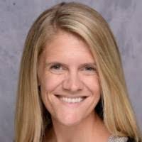 Lindsey Helms's Instagram, Twitter & Facebook