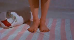 그 사실을 싫어했던 혜미는 진아와 마찰을 겪게 되지만 시간이 흘러 정을 느끼게 된다. 2eqbjr7qfmc4cm