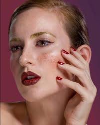 Beautiful lady Hla Akram Ahmad ❤️ Makeup by Zainab Koustek Hair by Saker  hairstylest artist Nails By Rosh Bashar.Z.Photography