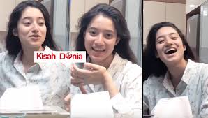 Gambar di atas menunjukkan kecomelan nora danish tetap terserlah walaupun tak ada solekan kat muka dia. Nampak Comel Bila Ameera Khan Marah Kakak Dia Rekod Bila Tengah Syok Bergosip Dengan Wajah Tanpa Make Up Kisah Dunia