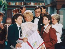 A família kft című műsor jelenleg egyetlen tv csatornán sem lesz a közeljövőben. Regi Magyar Sorozatok Amiket A Mai Napig Imadunk Nok Lapja