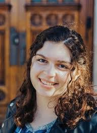 Susan Grande's Instagram, Twitter & Facebook