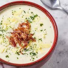 Easy Cauliflower Soup Recipe With Bacon Cheese Easy Creamy Recipe Cauliflower Bacon Soup Bacon Soup Recipes Easy Cauliflower Soup