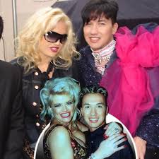 Anna Nichole Smiths Very Um Interior Designer Bobby Trendy Anna Nicole Smith Anna Nicole Hollywood