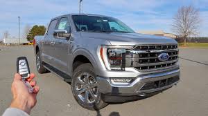 Aside from the technology, the forum also spied a few other pieces relevant to the lariat trim. 2021 Ford F150 Lariat Fx4 Start Up Walkaround Test Drive And Review Youtube