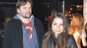 La 31 de ani, florin piersic junior avea. Florin Piersic Jr Are O Iubita Mai Prost Imbracata Decat El