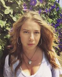 Hailey Collier Songs, Albums, Reviews, Bio & M...