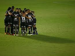 E aí entram as figuras de enderson e lisca. Botafogo Cai Para A Serie B Do Brasileirao E Web Tem Chuva De Memes