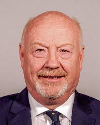 Russell Chadwick's Instagram, Twitter & Facebook