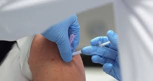 Είχε κάνει εμβόλιο της pfizer. Kalabryta Edwsan Maxh Gia Wra Oi Giatroi Na Swsoyn 55xronh Poy Katerreyse Meta Ton Emboliasmo Ths Madata Gr