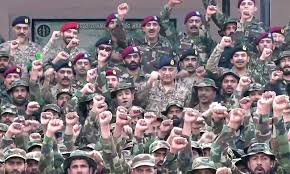Chief of naval operations strategic studies group, us. Army Chief Visits Ssg Headquarters Vows Not To Let Stability Be Affected At Any Cost Pakistan Dawn Com