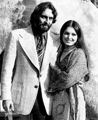 Actor kabir bedi has poured out his heart in his book stories i must tell: Parveen Babi And Kabir Bedi Dating Gossip News Photos