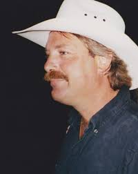 Johnny Wiggins Obituary