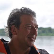 Bruce Burnett (@Humouranitarian)