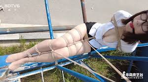 There is no shape that the Peninsula cant do | Asian Bondage