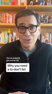 A #lifehack from best-selling author Daniel Pink: Make yourself a list of  the things you should stop doing. It’ll help you get more work done and can  even make you happier. #productivity ...