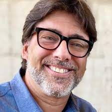 La actual legisladora, que aún no ha definido si será la opción presidencial de la dc, obtendría un 21.1% frente a un 35.7% del candidato comunista. Adm Radio On Twitter Y El Oscars2021 A Mejor Candidato Presidencial Es Para Daniel Jadue Https T Co K6xp1es0bv Twitter