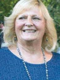 Karen Trautman's Instagram, Twitter & Facebook