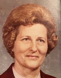 Carol Looper's Instagram, Twitter & Facebook