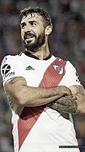 Juega como delantero y su equipo actual es el feyenoord de la eredivisie de los países bajos. Las Mejores 55 Ideas De Lucas Pratto Pratto Club Atletico River Plate River Campeon