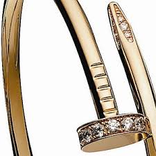 With its fifth avenue mansion converted to a precious garage, cartier unveils a concept honoring its iconic juste un clou and ecrou de cartier jewelry lines that pay homage to the ordinary nail, screws. Le Clou De Ta Boite A Bijoux Unvraibijou
