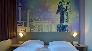 Die federseeklinik bietet neben modernsten klinikstandards auch eine ansprechende umgebung. B B Hotel Stuttgart Vaihingen Stuttgart Holidaycheck Baden Wurttemberg Deutschland