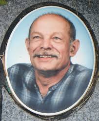 Jose L Avelar (1936-2009)