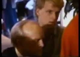 Name of east side bar with welcoming doorman in 1982?