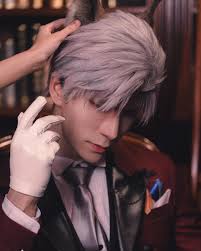 Ladies and gentlemen i present u thames as sylus and zayne in cat form  🧎‍♀️✨️