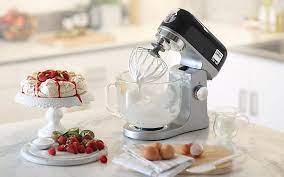 This mixer has eight speed settings, plus a separate pulse function to give you more control over your creations. 8 Of The Best Stand Mixers Including The Kitchen Aid Artisan