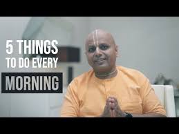 Either You Run The Day Or The Day Runs You In Hindi 5 Things To Do Every Morning Gaur Gopal Das Youtube In 2020 Things To Do Good Morning Quotes Life Lessons