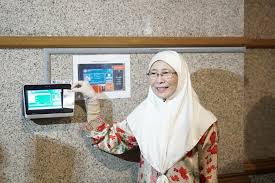 Datuk seri dr wan azizah wan ismail has dismissed calls for her to step down as deputy prime minister and make way for her. Malaysian Cabinet Starts Work Plans To Review Programmes Se Asia News Top Stories The Straits Times