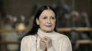 (account twitter dedicato a virginia raffaele e carla fracci). F1kdokkxh4o27m