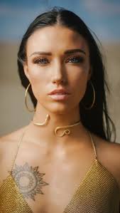 @cheeryt821 and @therealjoshpphoto making model magic. #makeup  #makeupartist #mua