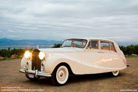 1955 Rolls Royce Silver Wraith I M In Love I Need This For The Wedding Rolls Royce Rolls Royce Limo Rolls Royce Silver Wraith