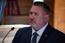 Why is the trashcan not working in Sims 4?