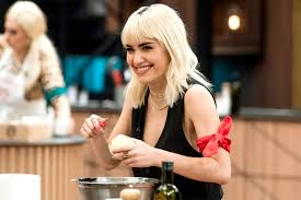 Que echan hoy y en los próximos días en la 1 en la guía tv de el mundo. Lali Esposito La Nacion