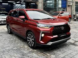 Tin tức giá xe: Toyota Veloz xả hàng tồn dưới 600 triệu đồng - Tuổi Trẻ  Online