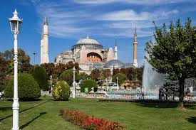 It's like erdogan wasn't okay with taking just one hagia sophia so he had to take two. Hagia Sophia In Reisefuhrer Istanbul