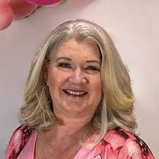 Stephanie Ewing (@ewing_sj)