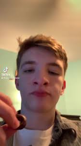 Wallace Alexander (@wallaceandalex)