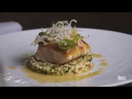 Tout Pres De Sancerre Et De L Itineraire De La Loire A Velo On Ne S Attend Pas A Trouver Une Adresse Gastronomique Mais En 2020 Gastronomie Video De Cuisine Ardoise