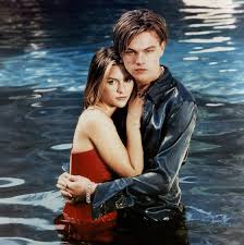 Romeo and juliet secretly wed despite the sworn contempt their families hold for each other. Tv Ce Soir On Redecouvre La Tragedie De Romeo Juliette Avec Leonardo Dicaprio Elle