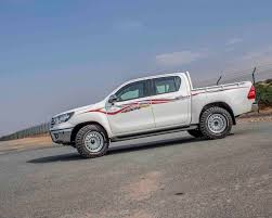 New curved wheel arches and upgraded front fascia give toyota revo a more muscular and giant look. Armoured Toyota Hilux Armoured Pick Up From Mahindra Armored